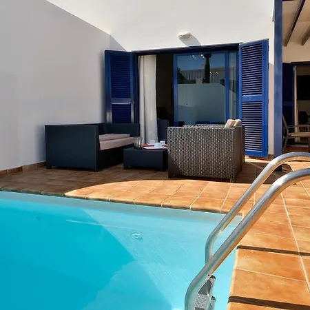 Lanza Coloradas 20, Heated Pool 普拉亚布兰卡